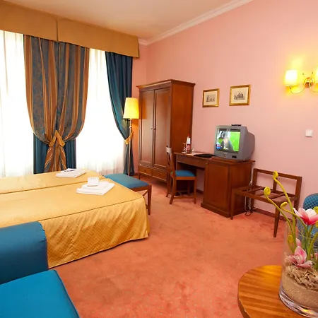 Louis Leger - Czech Leading Hotel Prag