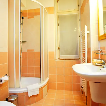 Louis Leger - Czech Leading Prag