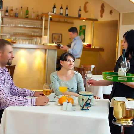 Hotel Louis Leger - Czech Leading 4*