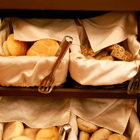 Louis Leger - Czech Leading 4*