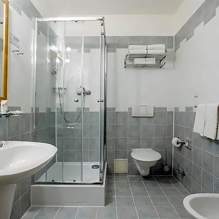 Louis Leger - Czech Leading Hotel