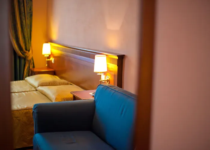 Louis Leger - Czech Leading 4* Prag