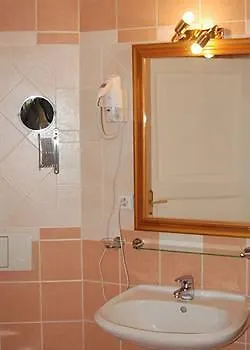 Louis Leger - Czech Leading Prag