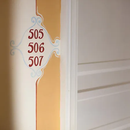 Louis Leger - Czech Leading Hotel Praga